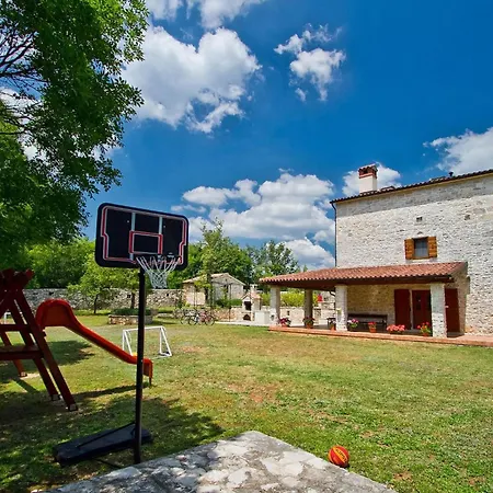 Stancija Bursic * Pula