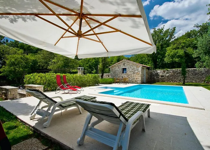 Tatil Evi Stancija Bursic