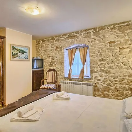 Stancija Bursic Pola